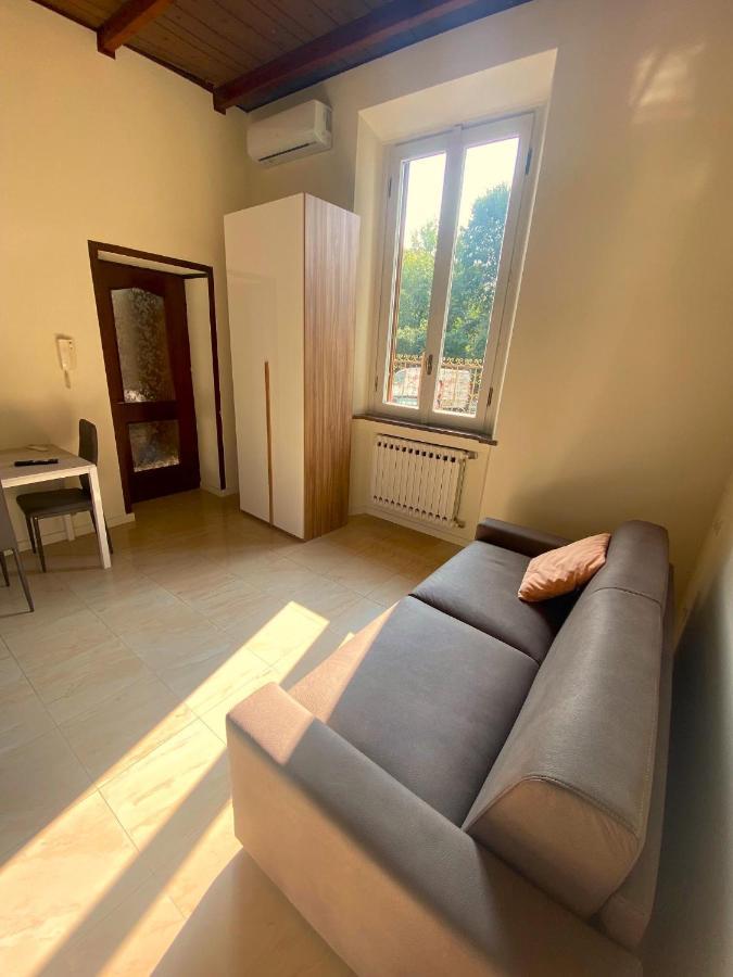 Apartment In Villa Milano ภายนอก รูปภาพ