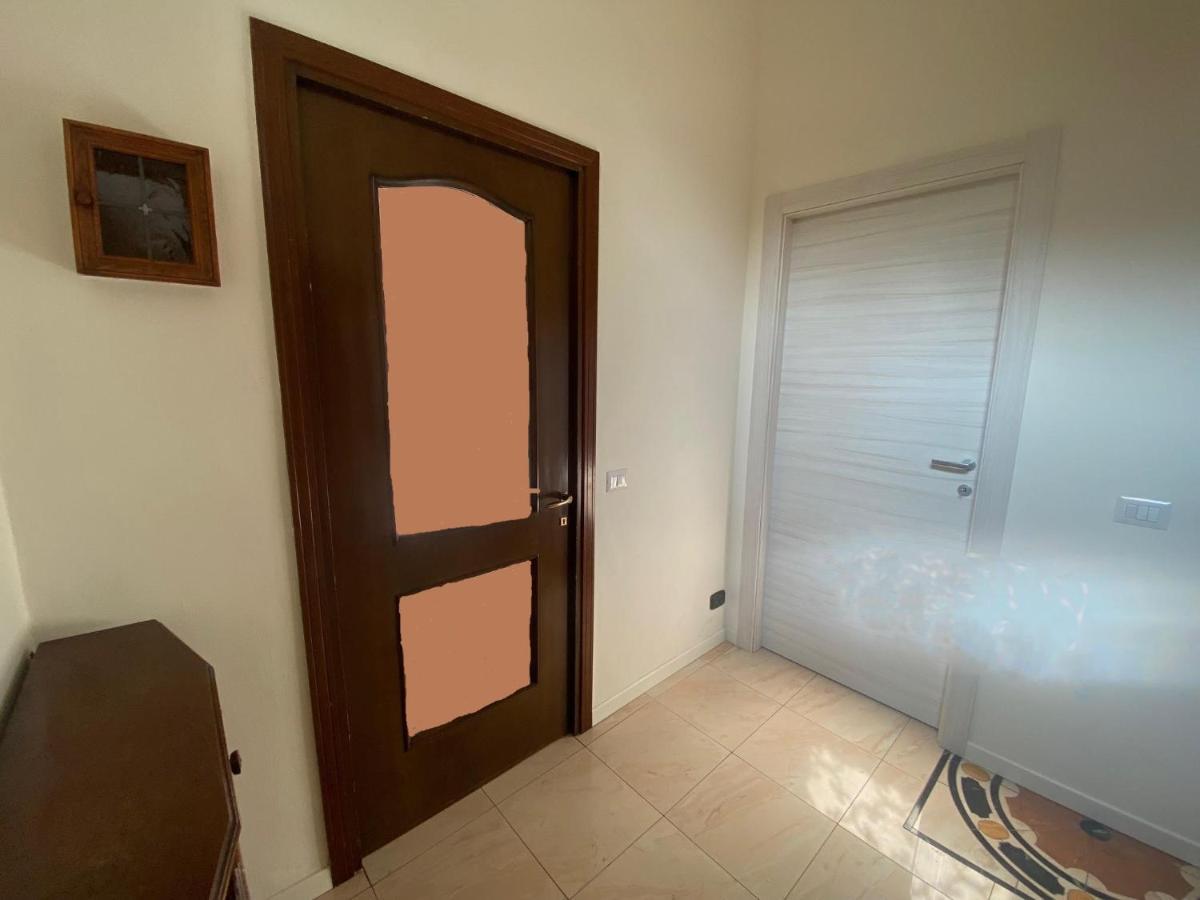 Apartment In Villa Milano ภายนอก รูปภาพ