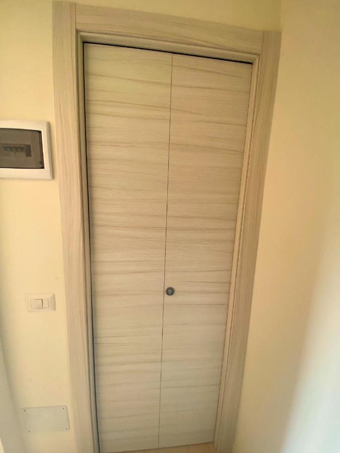 Apartment In Villa Milano ภายนอก รูปภาพ