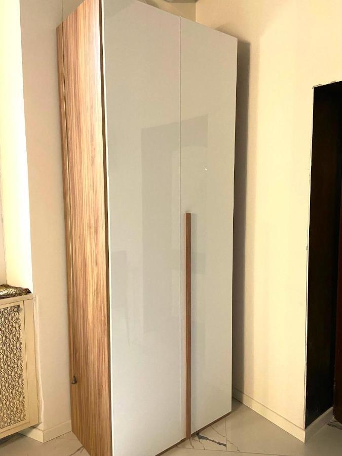 Apartment In Villa Milano ภายนอก รูปภาพ